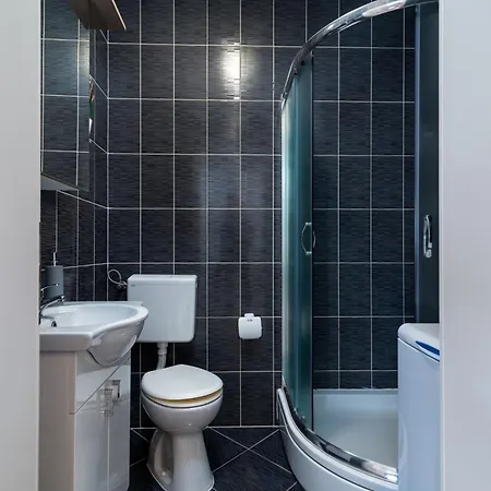 Sara Apartmant Trogir-dragulin דירה טרוגיר